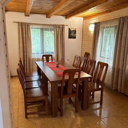 Camping Pensiunea Ionela